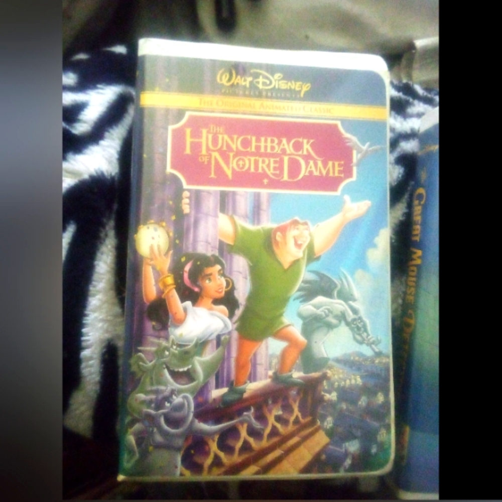 The Hunchback Of Notre Dame VHS